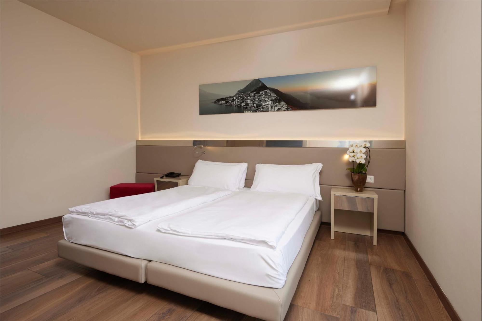 Hotel Atilius - Adults Only Limone sul Garda Bilik gambar