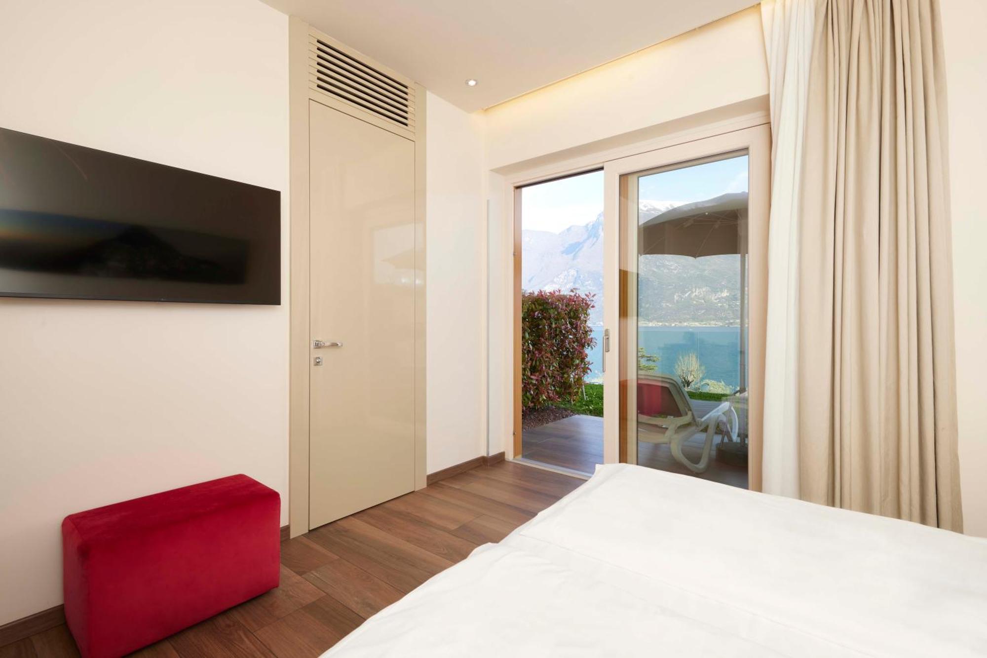 Hotel Atilius - Adults Only Limone sul Garda Bilik gambar