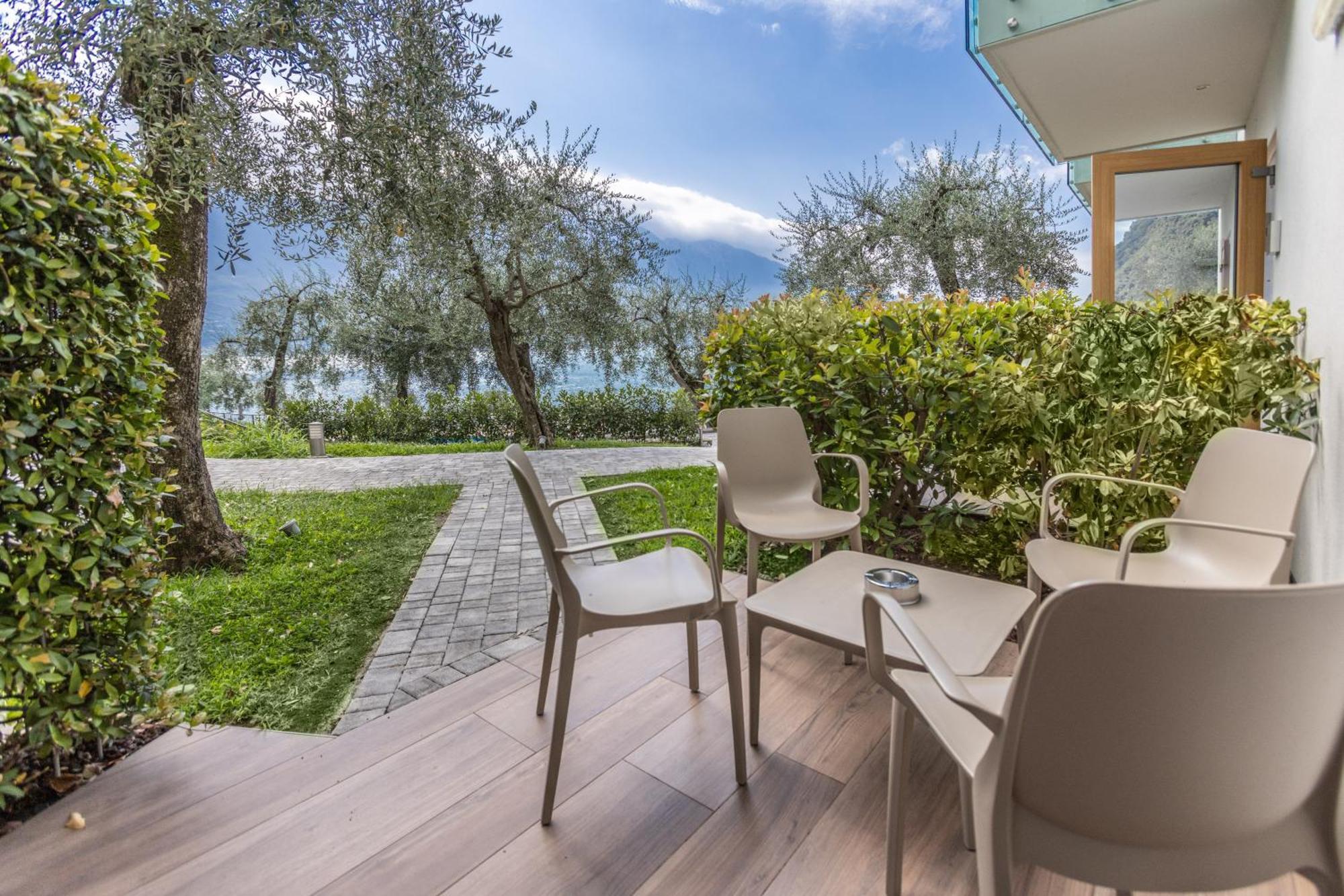 Hotel Atilius - Adults Only Limone sul Garda Bilik gambar