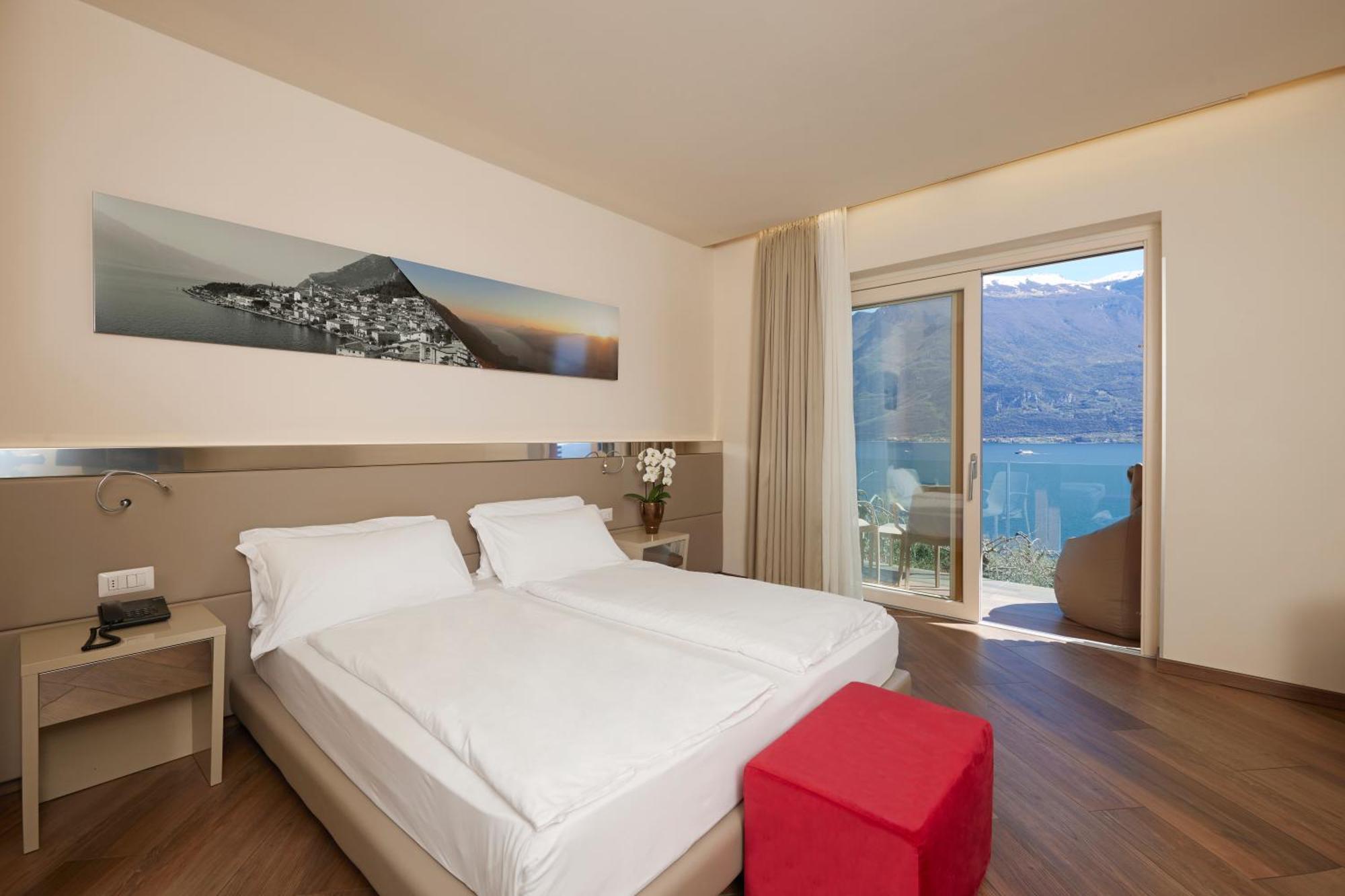 Hotel Atilius - Adults Only Limone sul Garda Bilik gambar